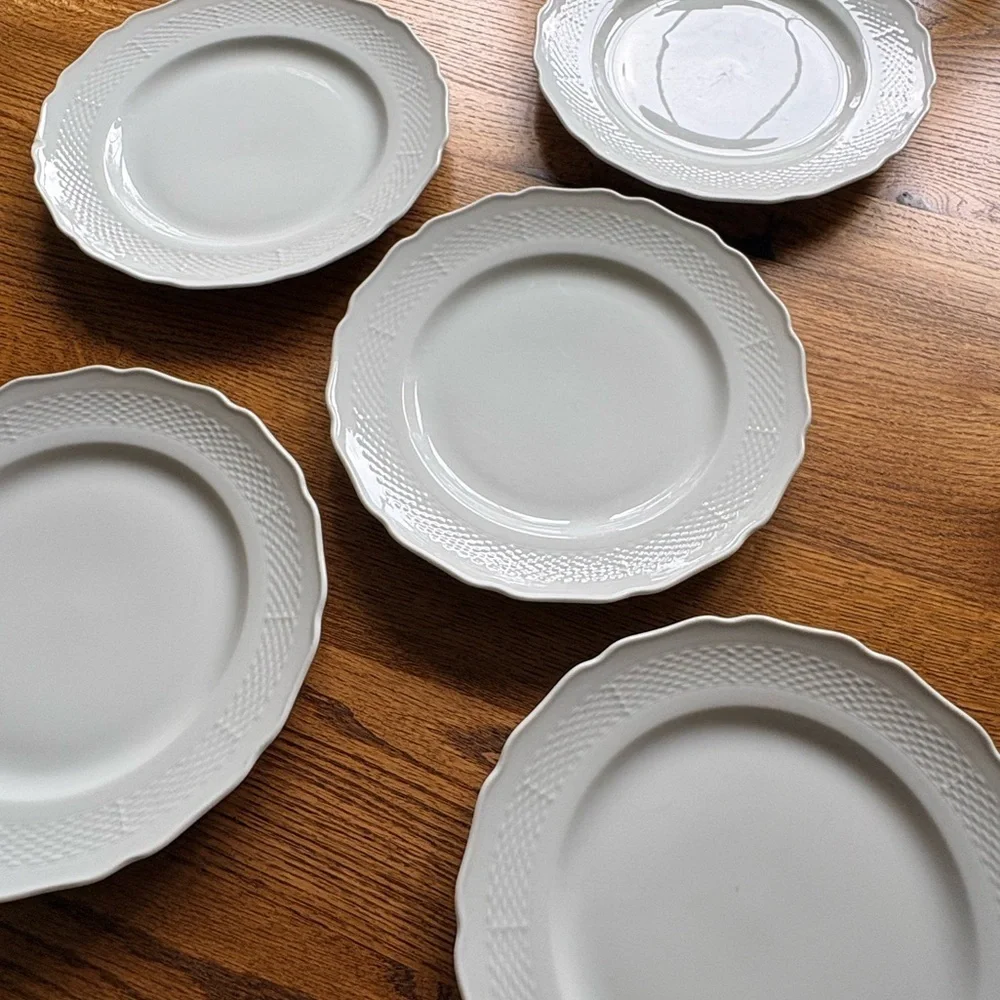 Belvedere by Kaiser W Germany set of 5 White plates ~10.5 in